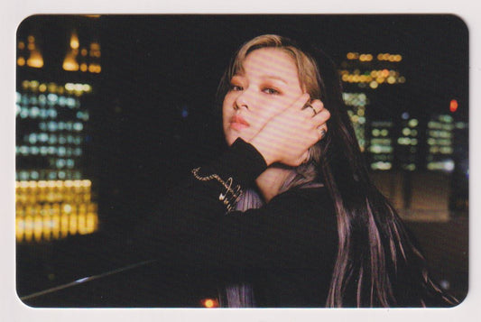 TWICE - With You-th - Jeongyeon (Glowing Black Version) - Platform Nemo Photocard